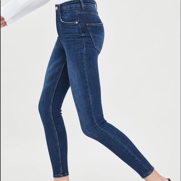 Zara Woman | Classic Dark Skinny Jeans EUC